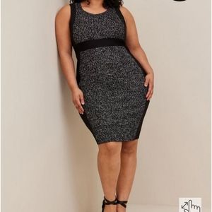 Torrid black and gray dress size 16
